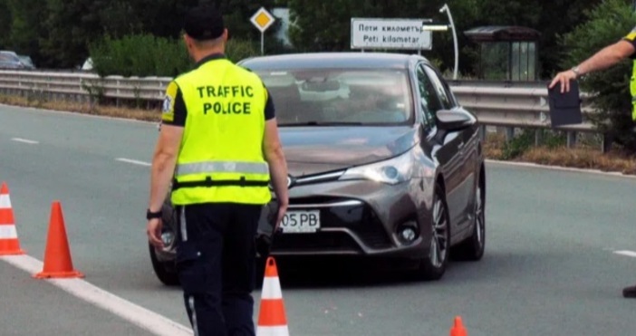 Шофьори с чуждестранни регистрации карат безотговорно по българските пътища възползвайки