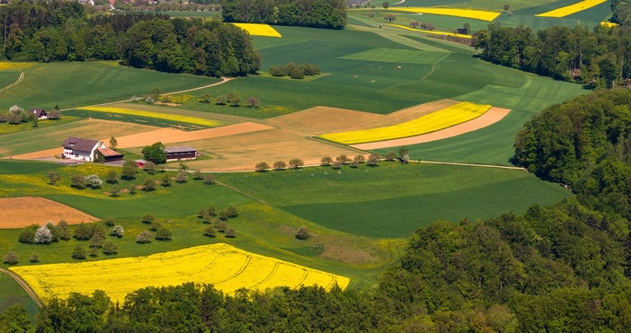 Все повече хора се ориентират към инвестиране на налични финанси