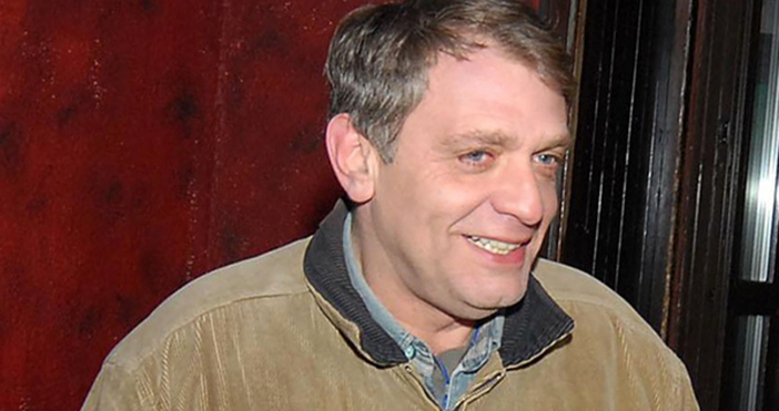Владо Береану става на 71 години Владимир Бернард Береа̀ну е български журналист дългогодишен водещ