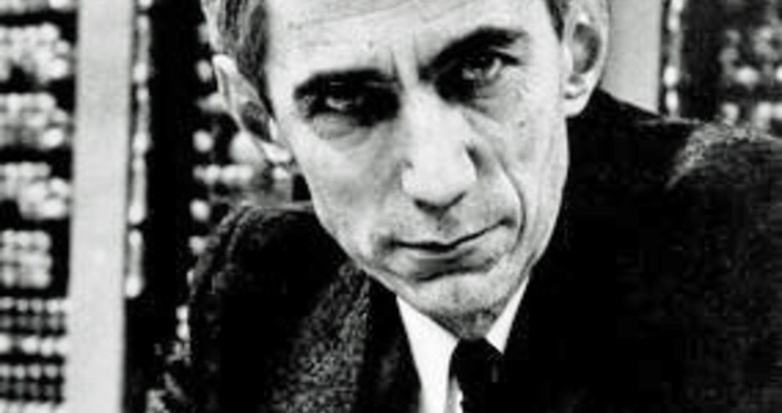 В Питоски Мичиган се ражда Клод Елууд Шанън американски