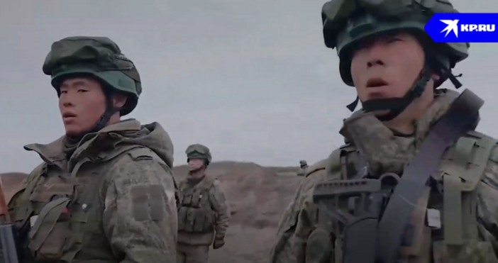 В замяна на разполагането на войски и доставката на въоръжение