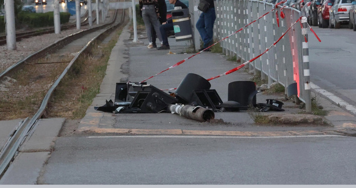 Снимки: На кръстовището в квартал Люлин 6 в София на