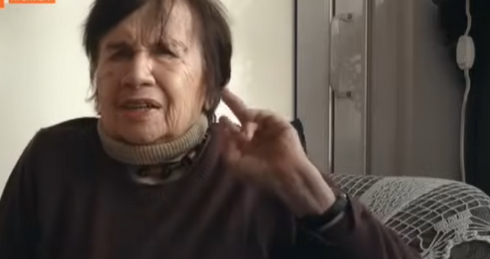 Рада Стефано­ва Москова е българска сценаристка и писателка Майка на Теди Москов Член на Съюза на