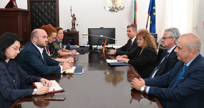 Електронно заявяване на актове за вписване в Имотния регистър