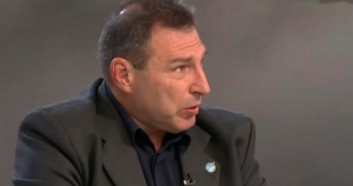 Страната ни получи нов F 16 но той не лети Не