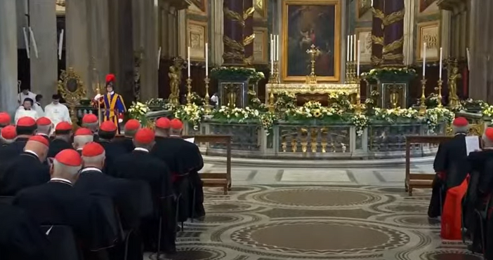 Всички 133 кардинали които се очаква да вземат участие в