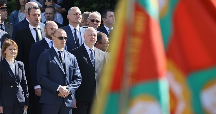 Поклон пред всички отдали живота си в защита на България