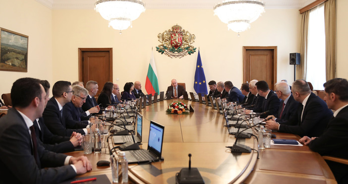 Неизползваеми активи които генерират разход но към които има инвестиционен