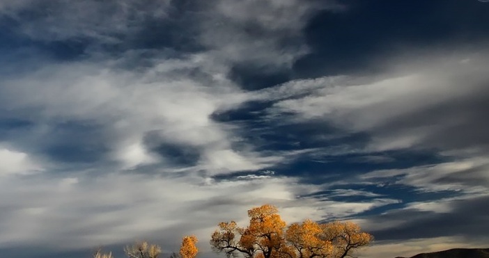 През нощта валежите и гръмотевиците ще спрат, а до сутринта