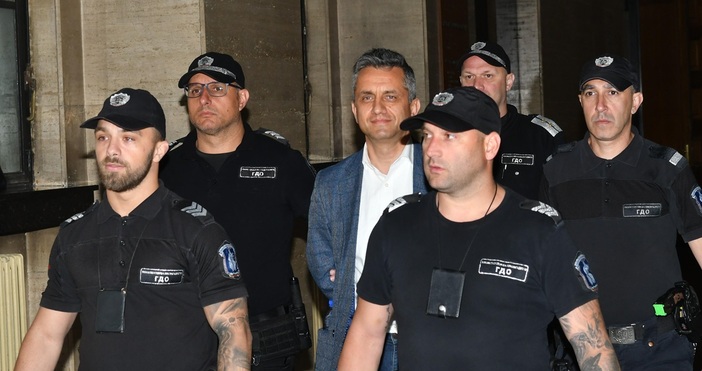 Софийският апелативен съд остави окончателно в ареста директора на териториалната