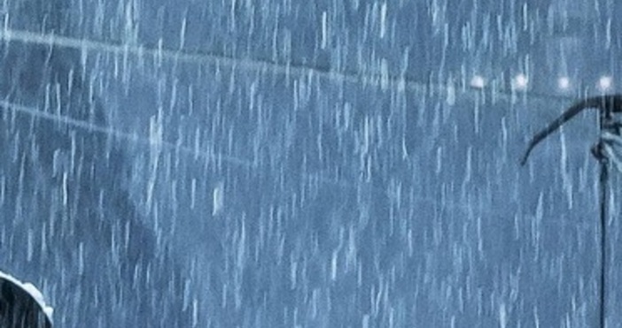 Топ синоптик издаде прогноза за времето за следващите дни и края