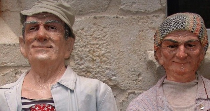 От името на пенсионерските съюзи в България обединяващи над 2