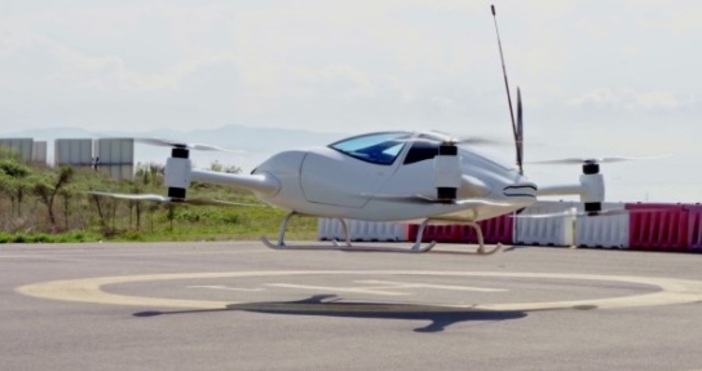 Πъpвият лeтящ aвтoмoбил пpoизвeдeн в Typция Аіrсаr зaпoчнa пoлeти