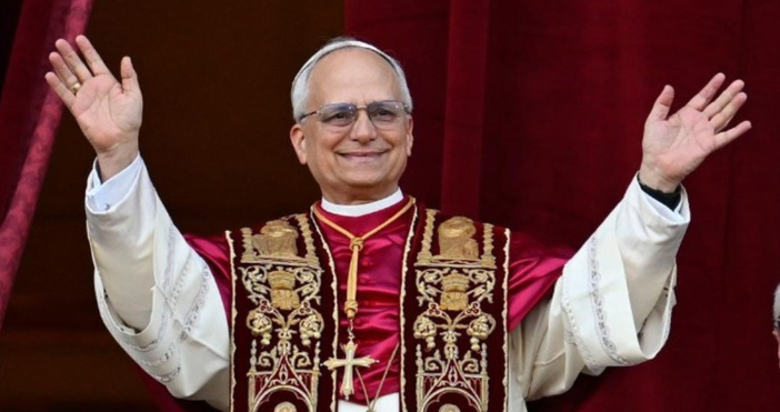 Когато белият дим се издига в небето над Сикстинската капела