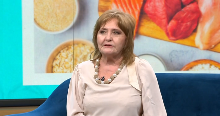 Стопкадър Нова НюзНаш професор направи перфектен анализ на една от