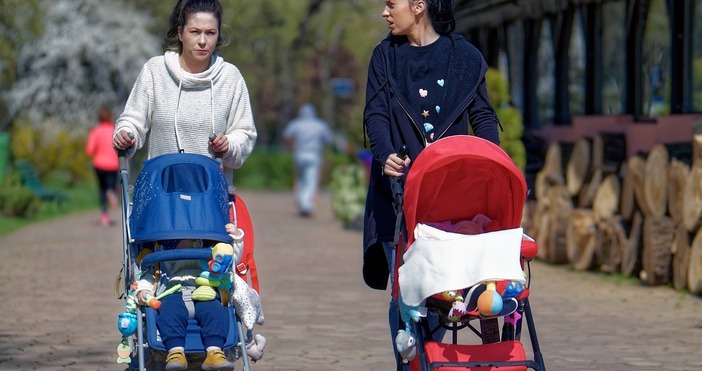 Да си служител и майка едновременно е предизвикателство с което