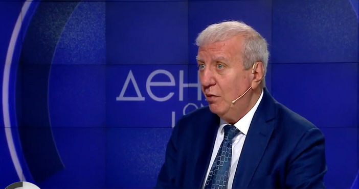 Политикът и университетски преподавател проф Александър Томов заяви в предаването Денят