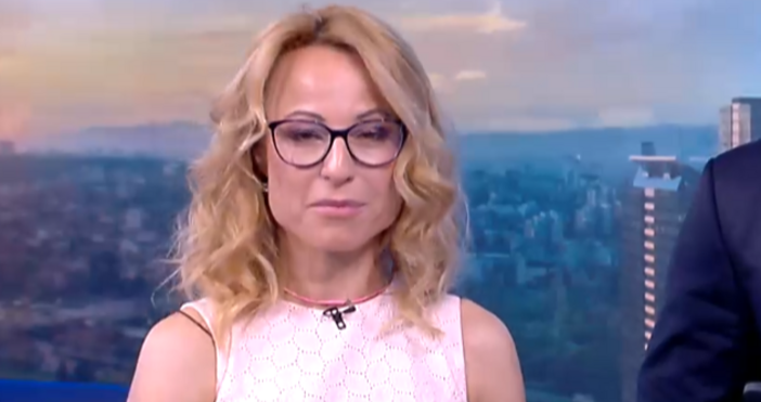 На фона на транспортната стачка в София водещата на сутрешния