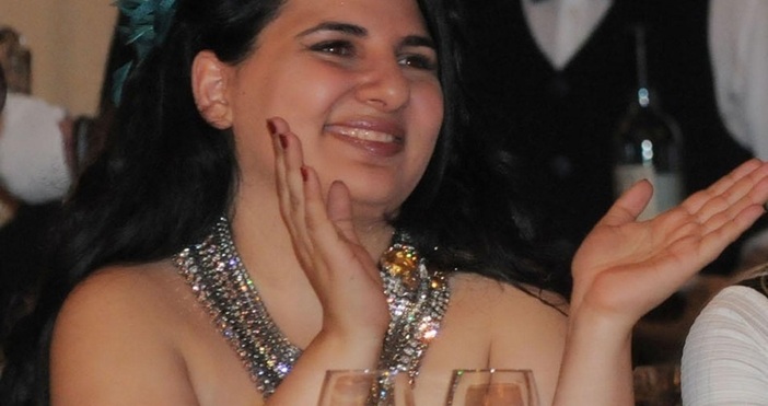 На 22 май четвъртък ексклузивно за българския ефир bTV Action ще покаже премиерния минисериал на Sky Original Ружа