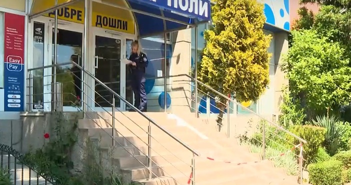 Полицията издирва няколко души след въоръжен грабеж в златарско ателие в