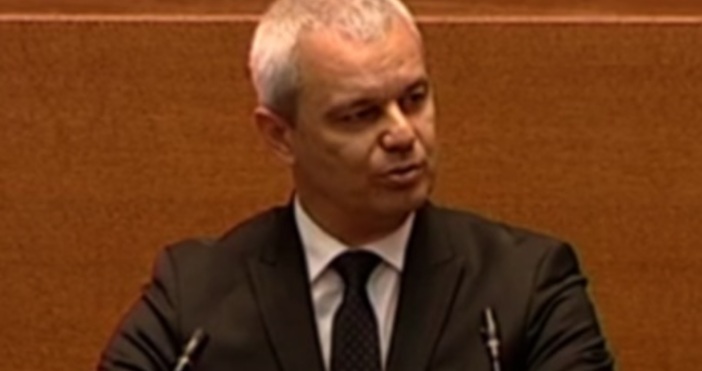 Неофициално се предлага вдигане на вноски и пенсионна възраст Това заяви