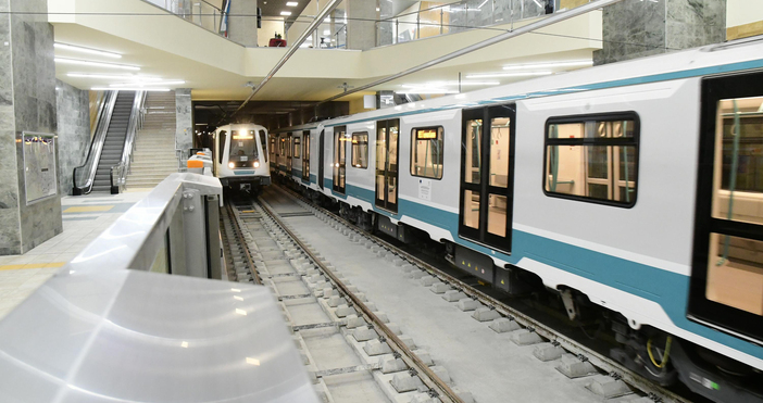 Метрото ще работи на 17 май с нормално разписание за