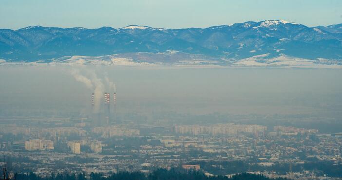 илюстративнаСедем денонощия с превишени стойности на фини прахови частици