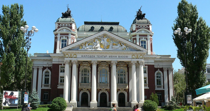 Билет за театър в евро За трета поредна година по