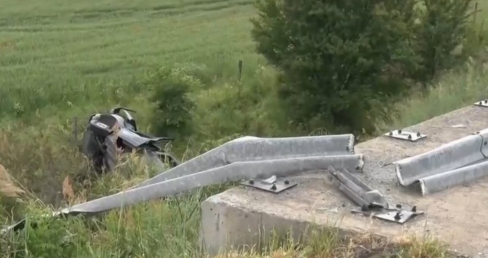 Опасни ли са мантинелите по българските пътища и могат ли