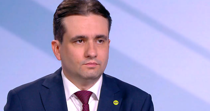 Стопкадри бТВБивш министър на електронното управление направи брутален коментар на