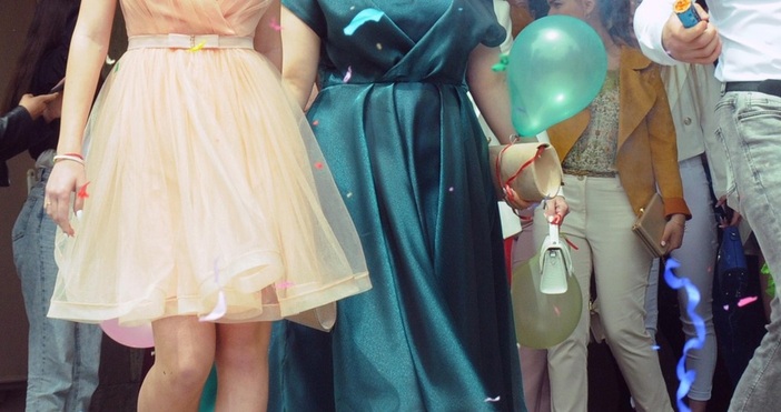 В навечерието на най вълнуващите дни за зрелостниците Община Благоевград определи