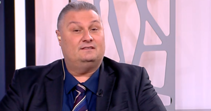 Синоптикът на bTV Боби Лазаров се подигра на образователната система
