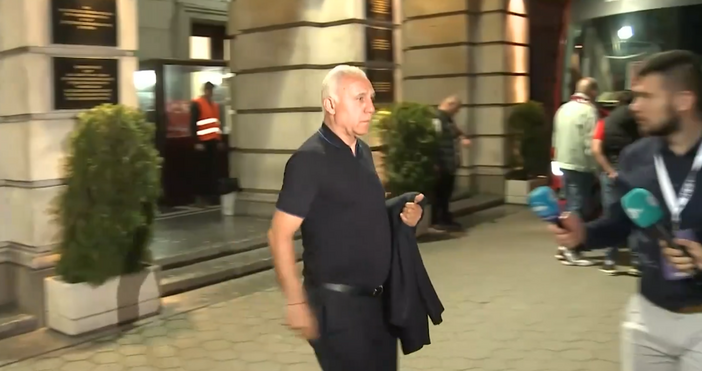 Легендата на родния футбол Христо Стоичков не бе очарован от