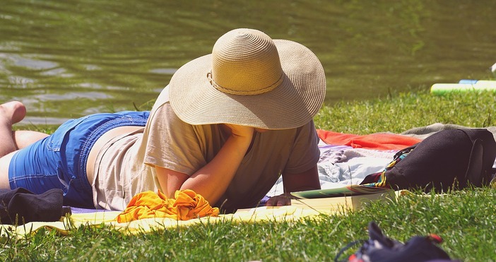 Почти всеки втори българин не е прочел нито една книга