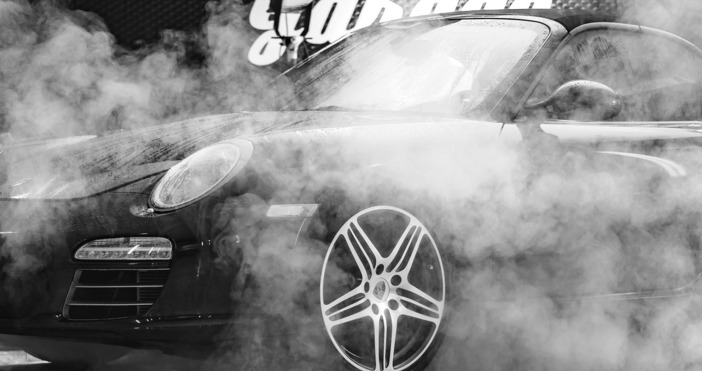 С настъпването на лятото и високите температури дизеловите автомобили макар