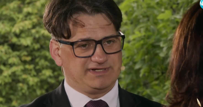 Не можем да гледаме на образованието и на културата като