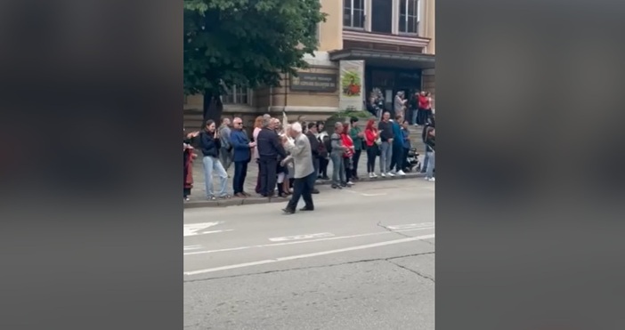 стоп кадър Фейсбук Х ДимитровВълна от положителни емоции и възхищение