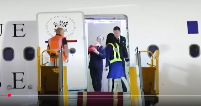 Еманюел Макрон отрече да е имал семеен скандал със съпругата