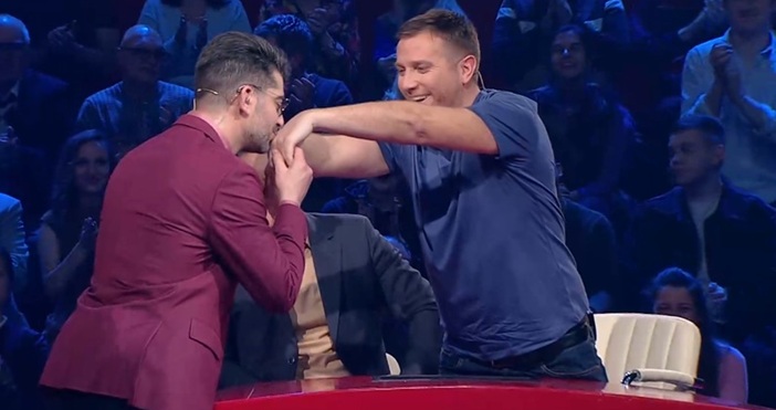 Публиката на шоуто Кой да знае избухна в смях и