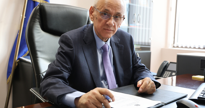 В здравеопазването с годините са натрупани доста дисбаланси в заплащането