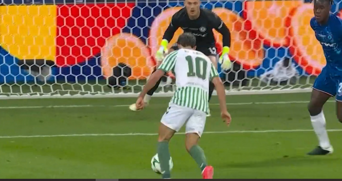 Бетис и Челси играят при резултат 1 0 във финала на Лига на конференциите във Вроцлав