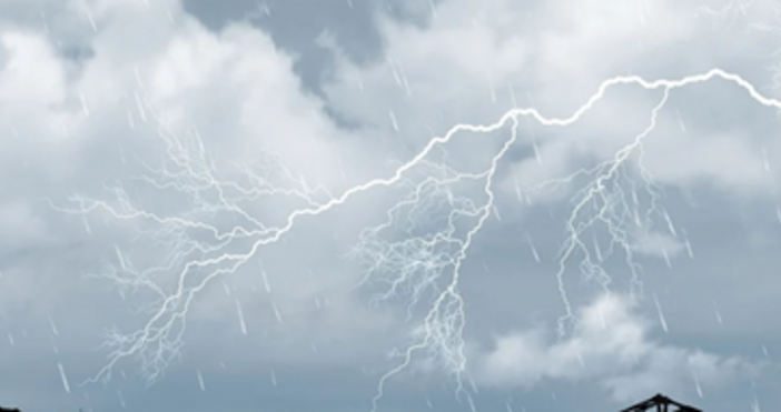 Атмосферата остана нестабилна в следобедните часовеПрез нощта срещу петък времето