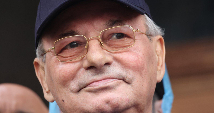 Ахмед Доган сам си създаде чудовище и това чудовище изяде