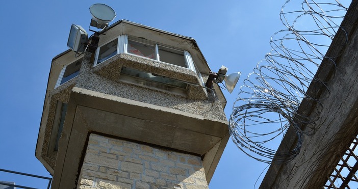 Една трета от затворите в Белгия са пълни с чужденци