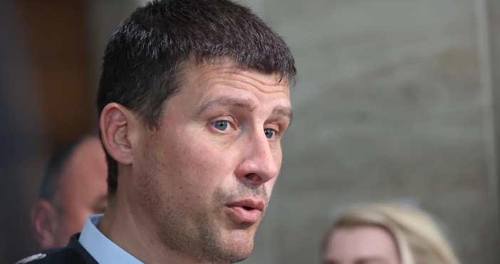 Според лидера на Величие“ Ивелин Михайлов Делян Пеевски има инженеринг