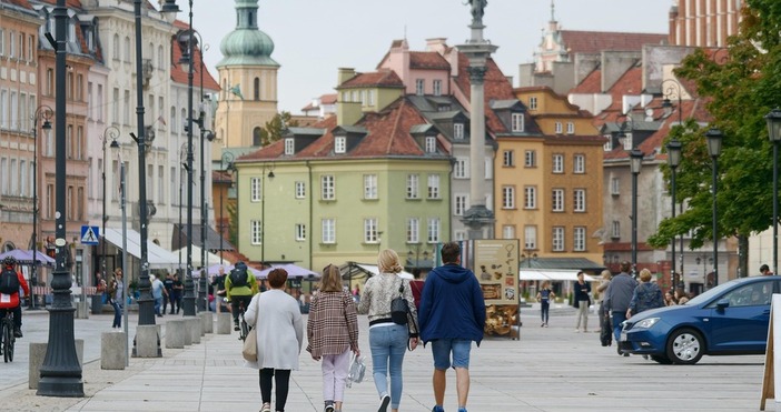 Петел следи какво се случва на изборите за президент на