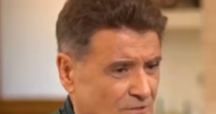 Поп иконата и голям фен на ЦСКА Здравко Желязков от