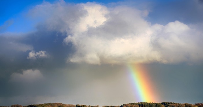 В сутрешните часове в понеделник на отделни места в равнините