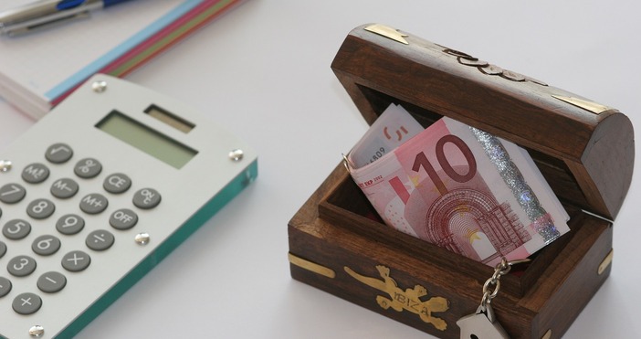 Към страшните очаквания от българското евро се прибавят и разпространяваните