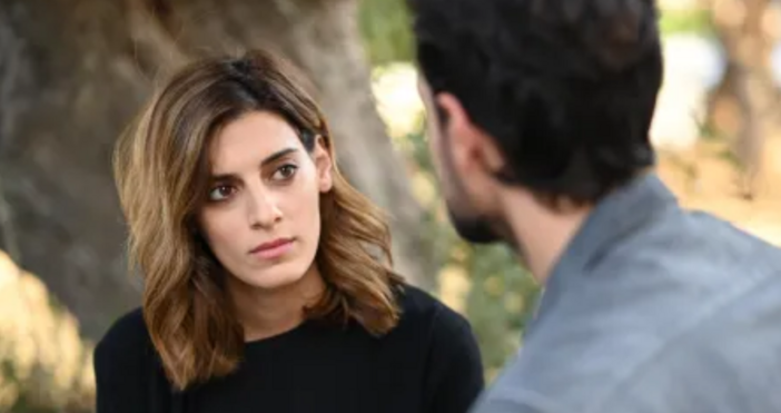 Тоталният гръцки хит  Вражда   Sasmos Σασμός приковавал вниманието на зрителите в